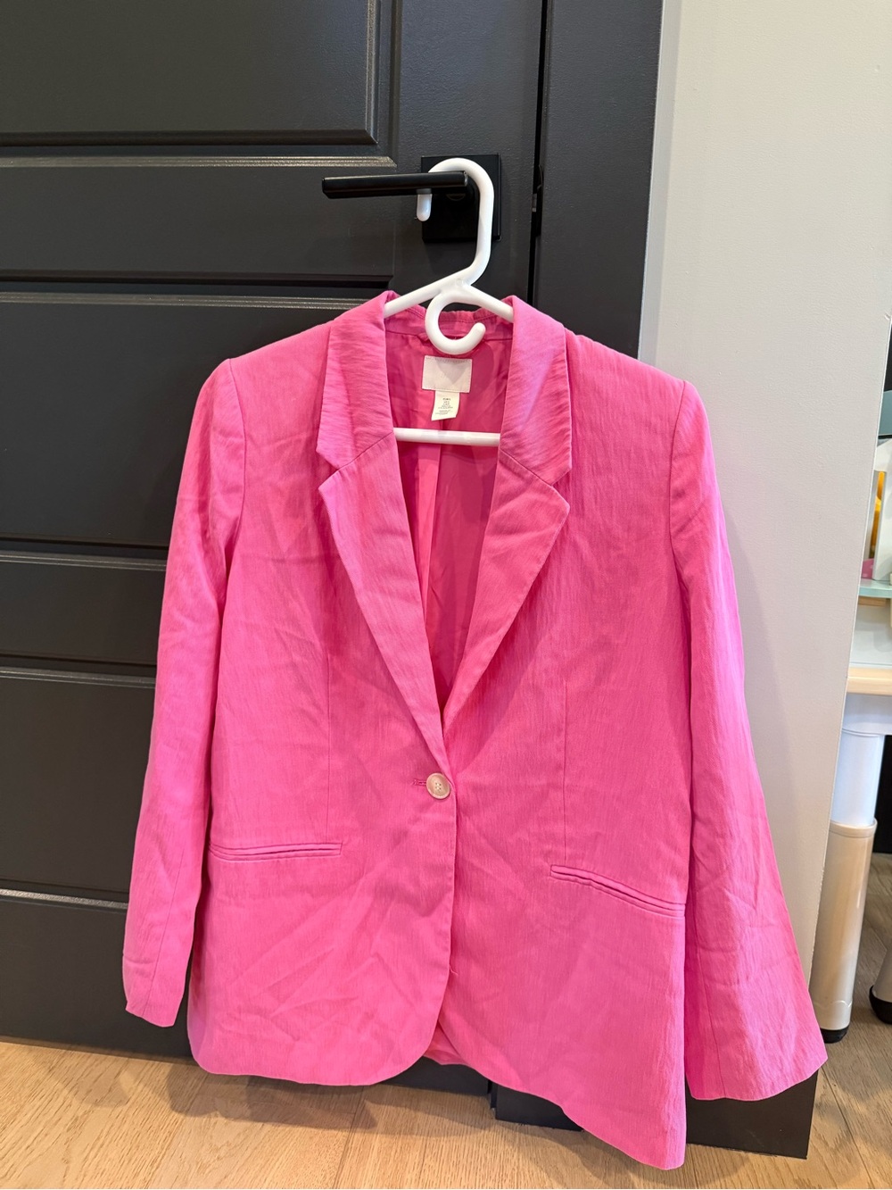 H&M Bright Pink Single-Button Blazer
